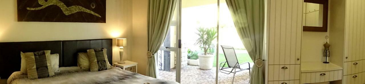 African Palm Cottage And Guesthouse Дурбанвілл Екстер'єр фото